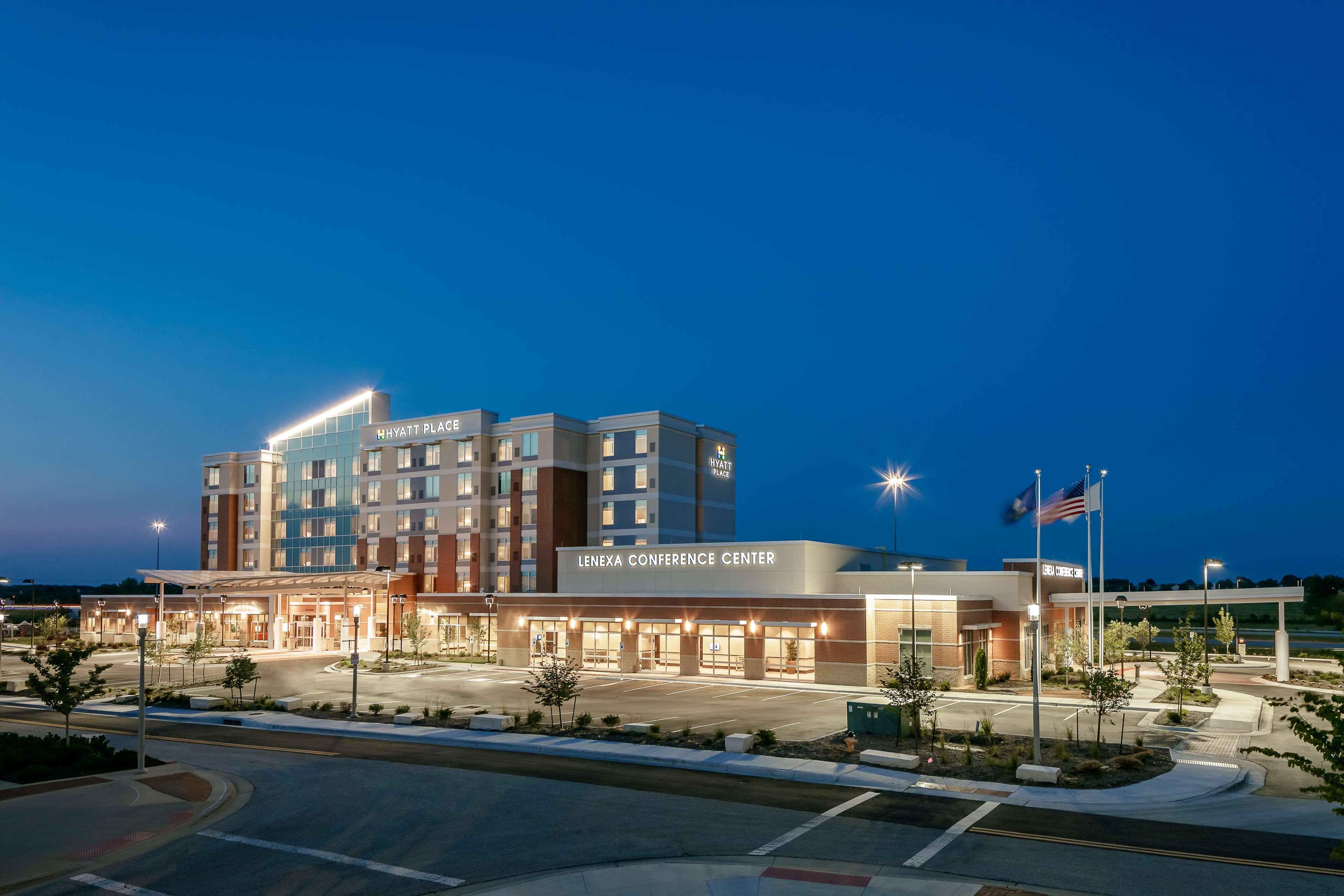 Hyatt Place Kansas City Lenexa City Center Exteriér fotografie